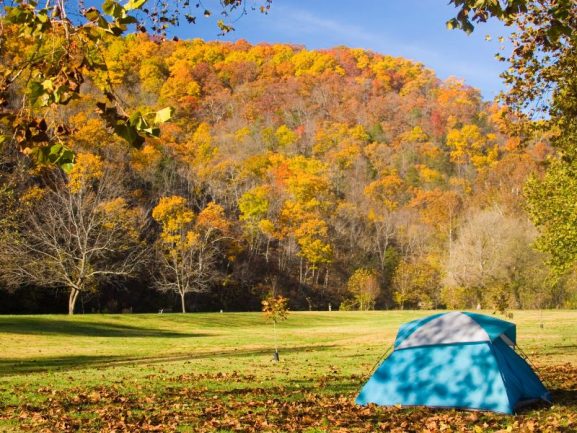 camping-in-autumn